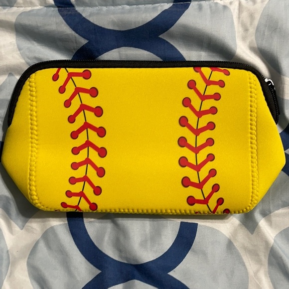 Accessories - New softball neoprene pouch
